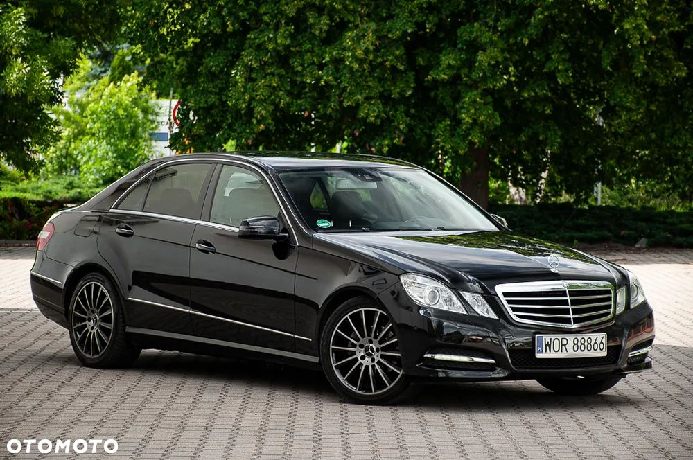 Mercedes-Benz Klasa E 220 BlueTEC 4Matic 7G-TRONIC Avantgarde - 18