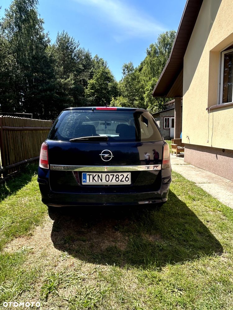 Opel Astra - 4