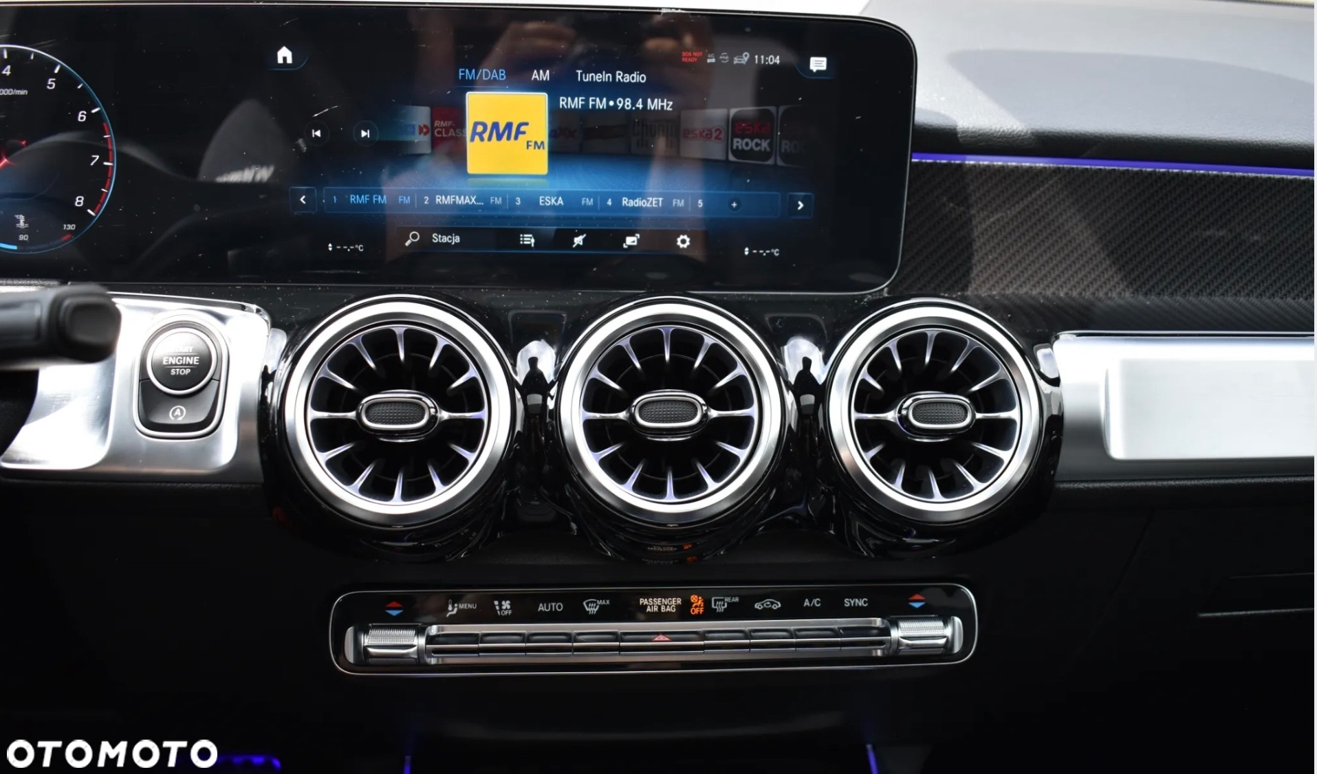 Mercedes-Benz GLB - 13