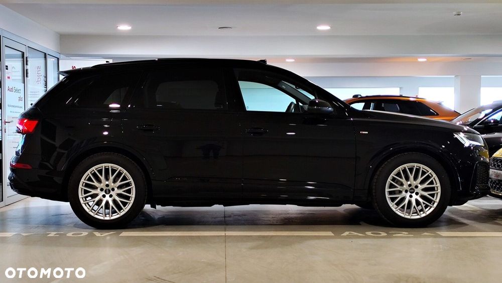 Audi Q7 - 8