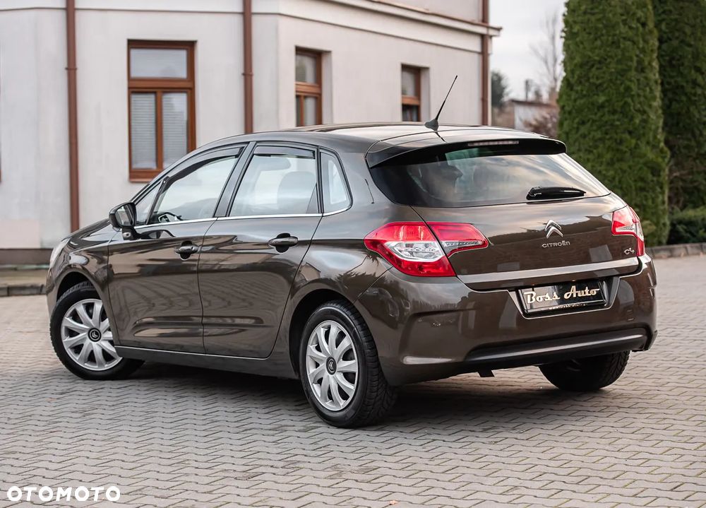 Citroën C4 HDi 90 Attraction - 9