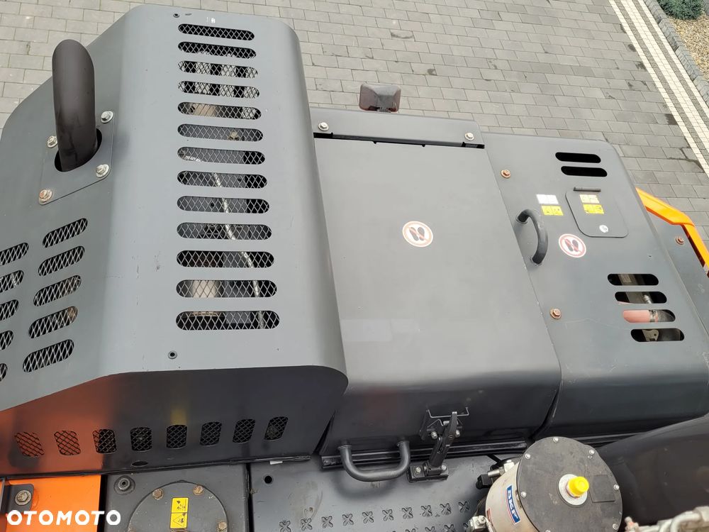 Doosan DX-165W / ROTOTILT ze szczypcami / compact / - 16