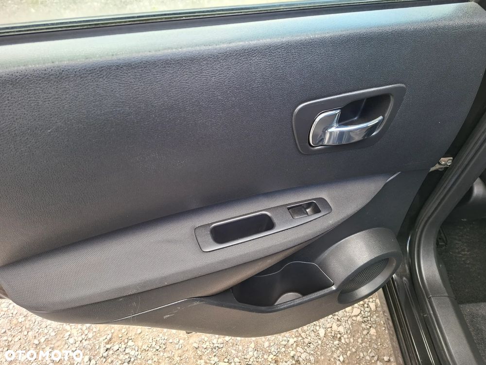 Nissan Qashqai - 8