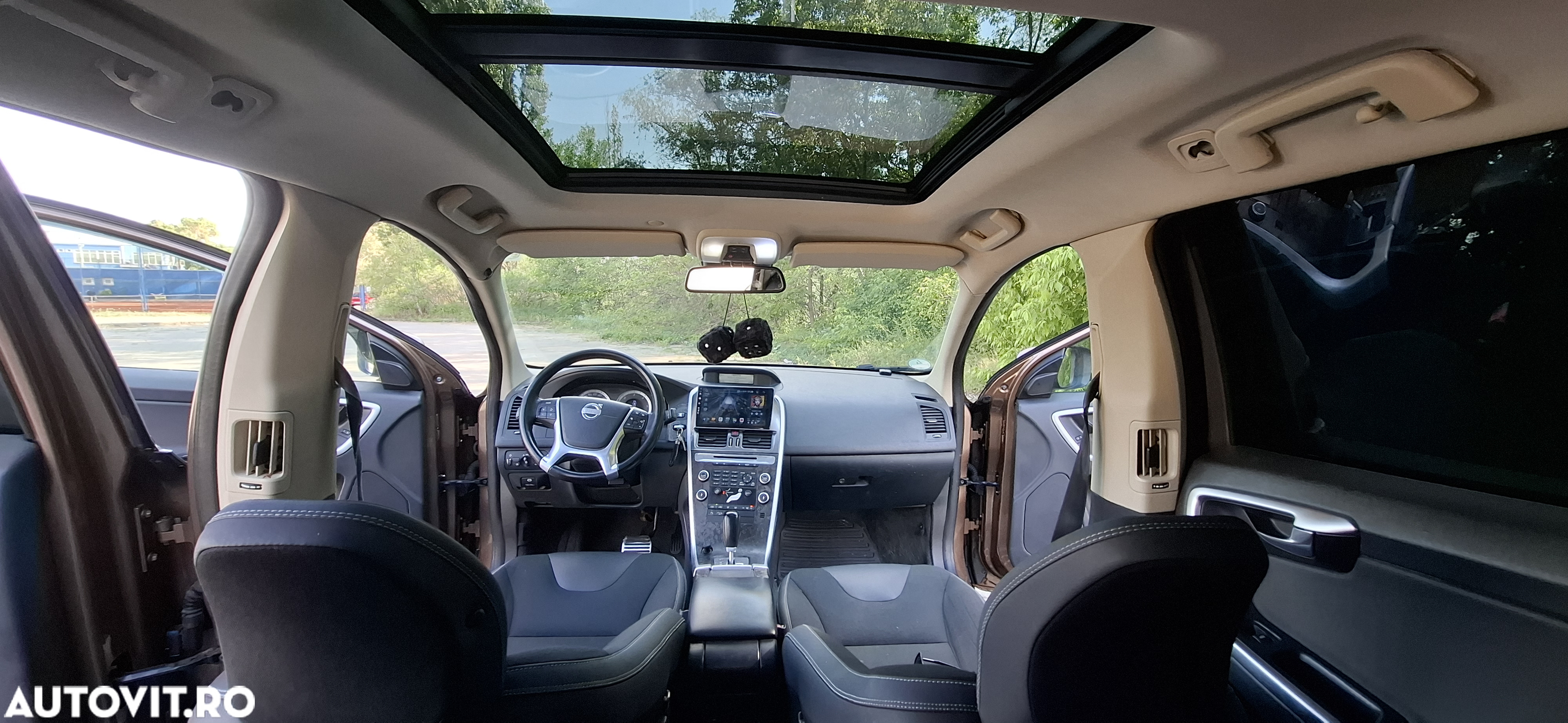 Volvo XC 60 D5 AWD Aut. Momentum - 5