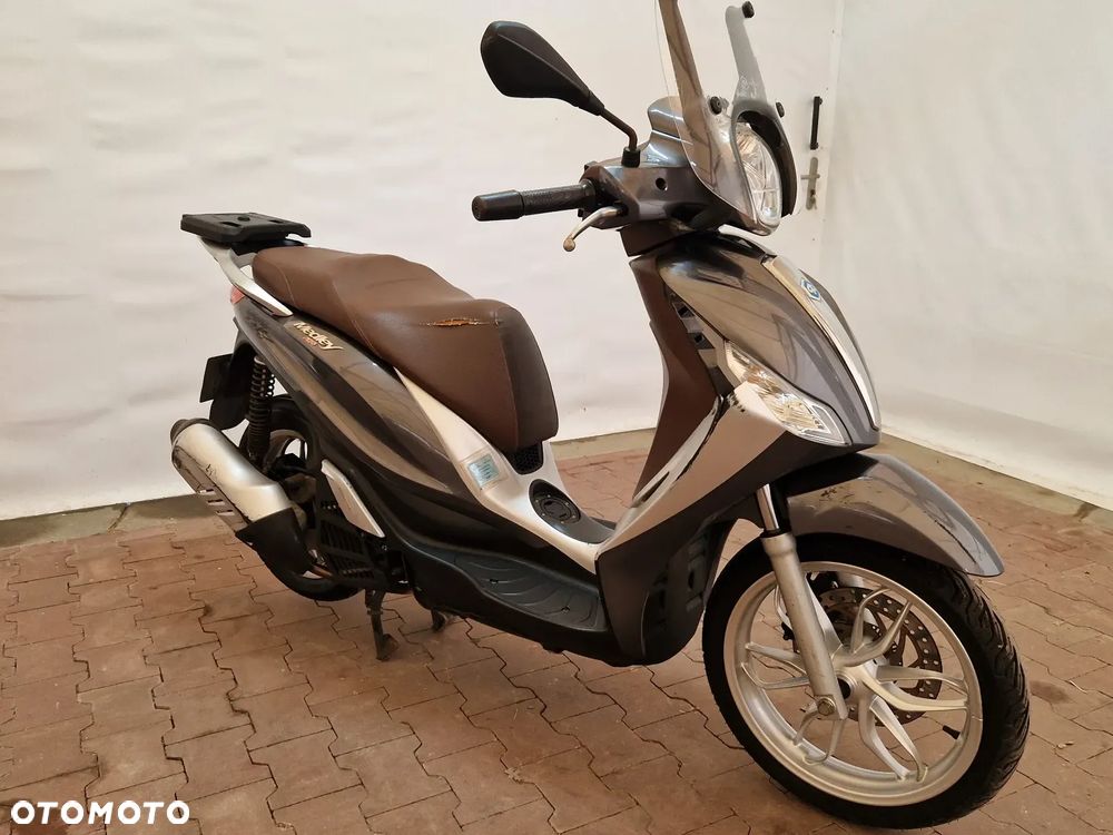 Piaggio Medley - 8