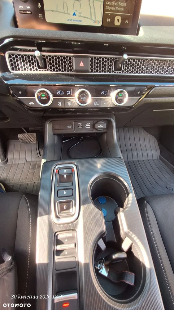 Honda Civic 2.0 i-MMD Elegance BSI CVT - 13