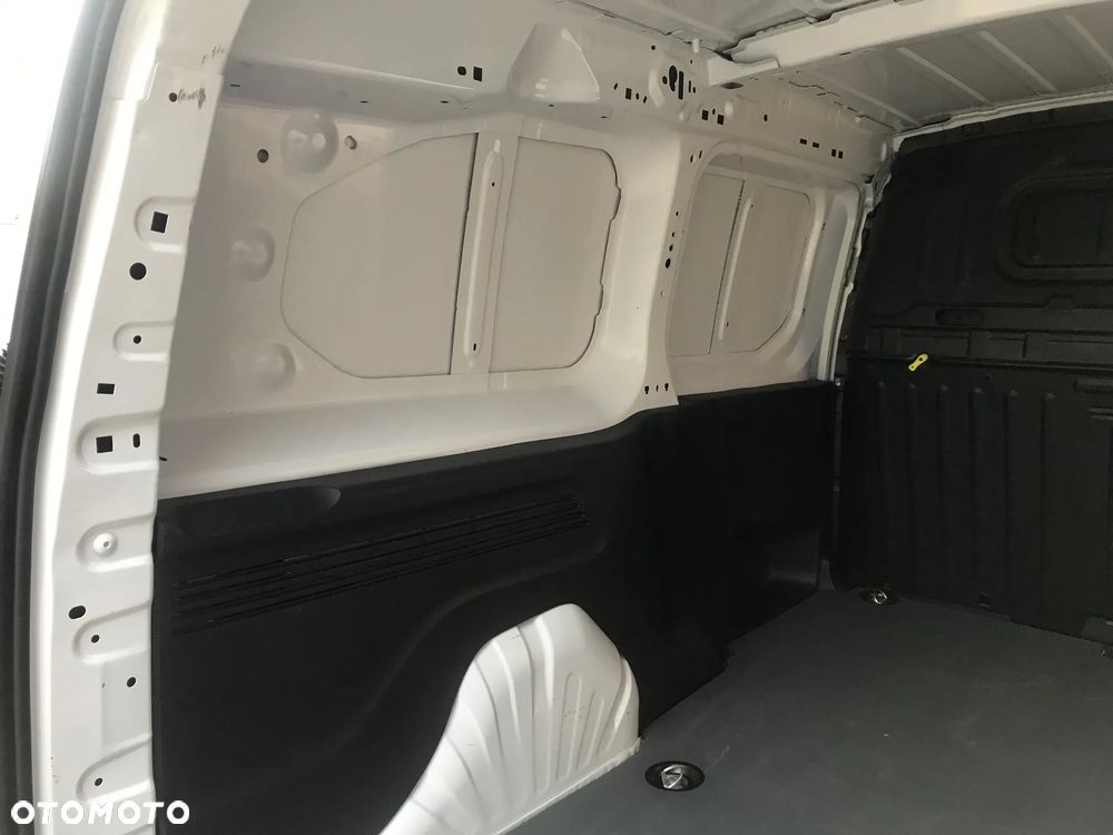 Toyota Proace City - 8