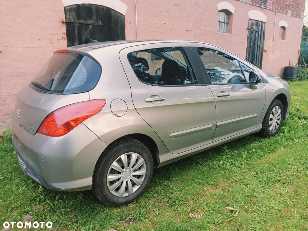 Peugeot 308 - 4