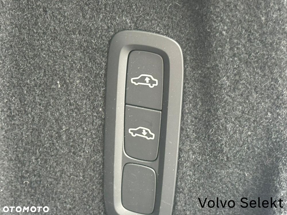 Volvo XC 60 - 22