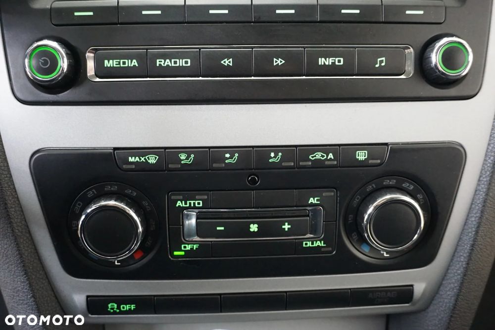 Skoda Octavia 2.0 TDI DPF Team Edition - 32
