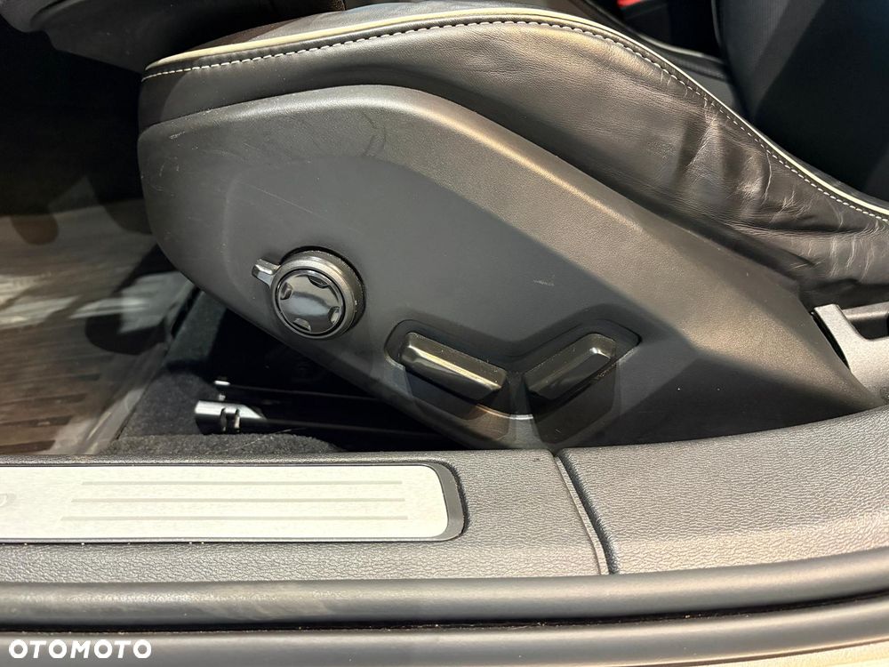 Volvo V60 B5 B AWD Plus Bright - 15