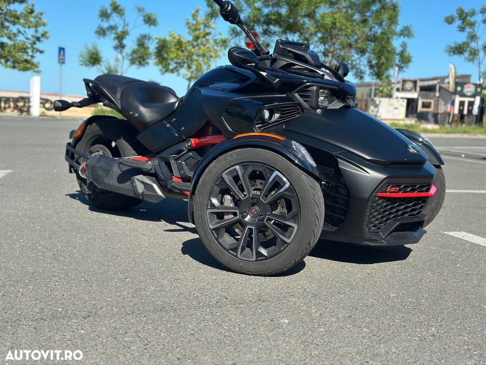 Can-Am Spyder - 5