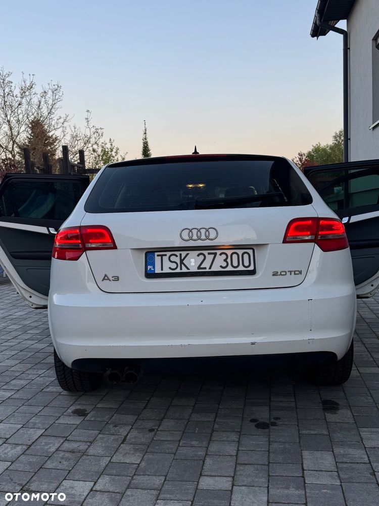 Audi A3 Sportback 2.0 TDI DPF Ambition - 2