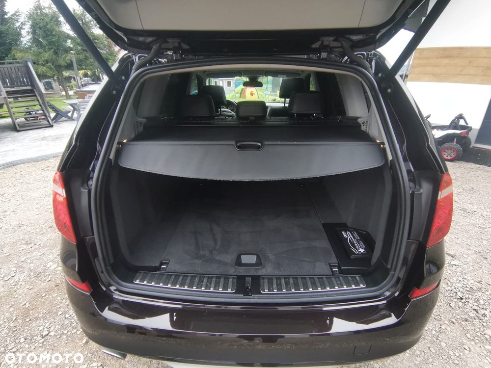 BMW X3 xDrive20d Luxury Line - 7