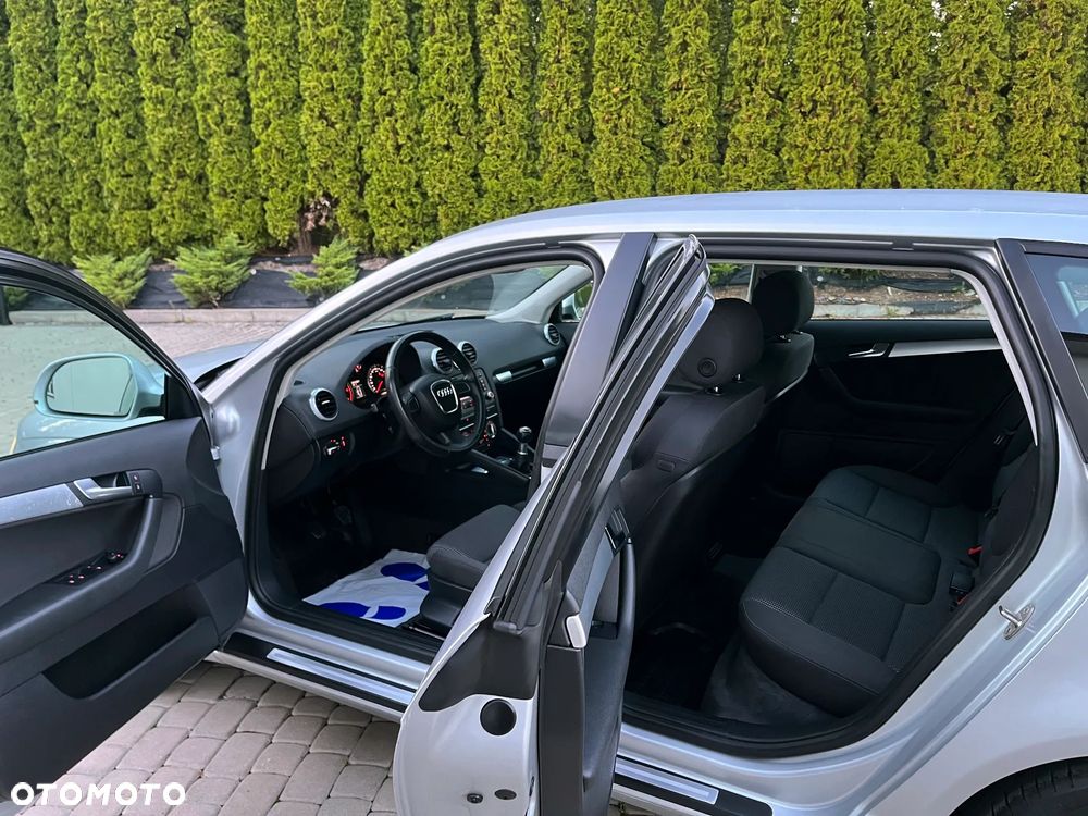 Audi A3 Sportback 2.0 TDI S line Sportpaket plus - 8