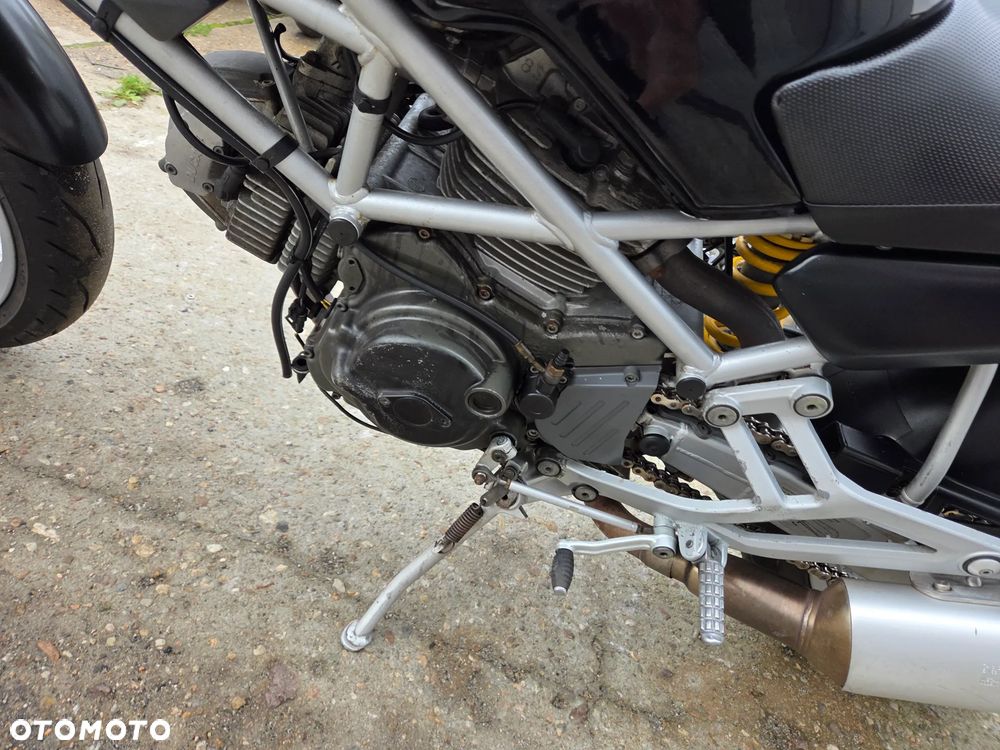 Ducati Monster - 22