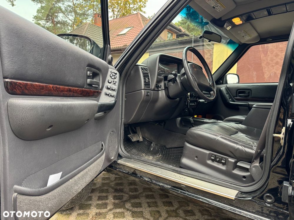 Jeep Cherokee 4.0 Limited - 15
