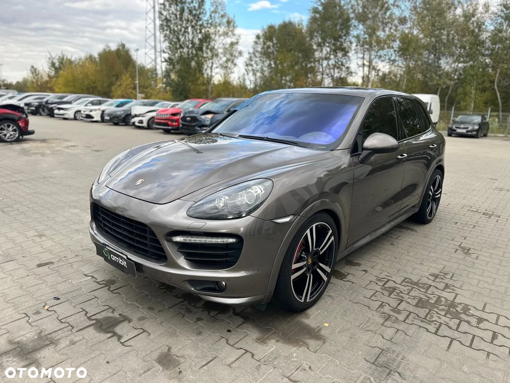 Porsche Cayenne GTS Tiptronic S - 3