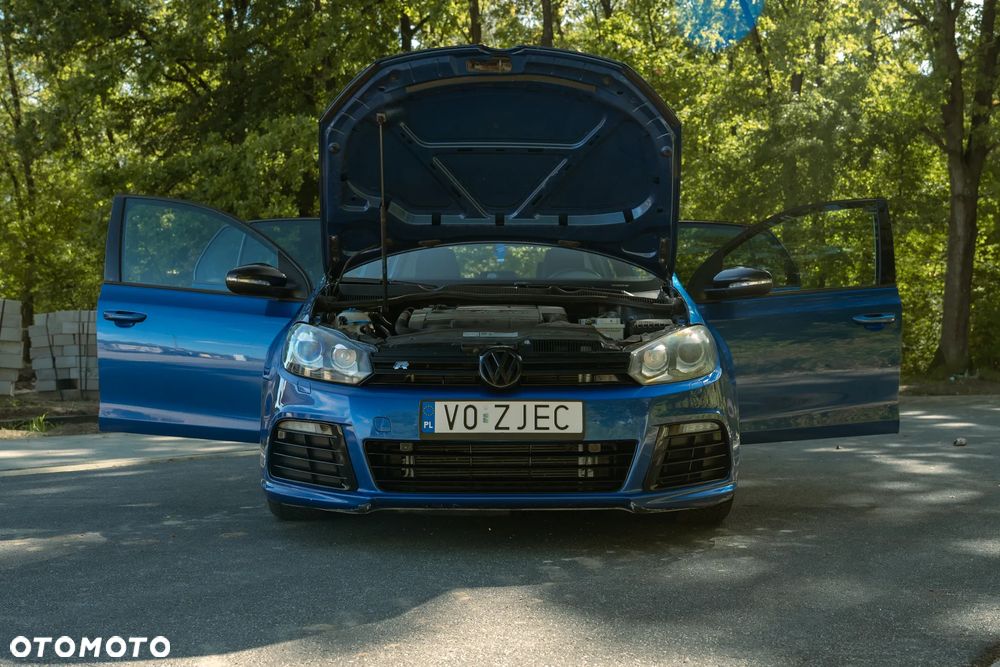 Volkswagen Golf - 16