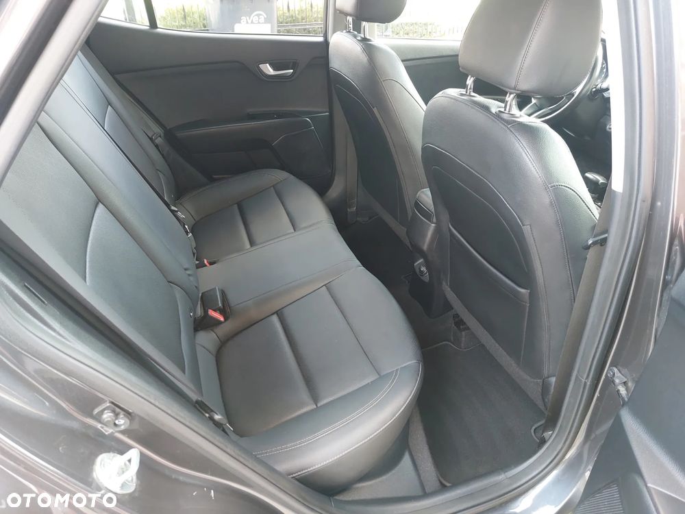 Kia Stonic 1.0 T-GDI DCT OPF Platinum Edition - 18