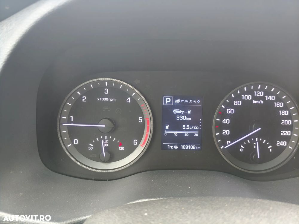 Hyundai Tucson blue 1.7 CRDi 2WD DCT Style - 15