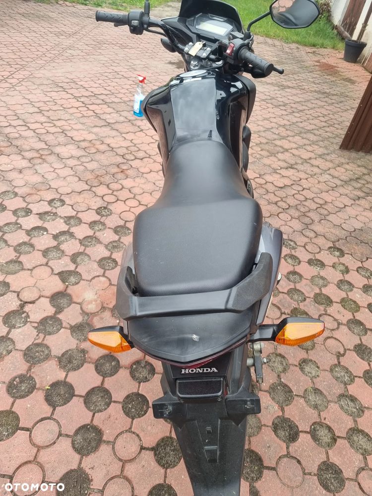 Honda CBF - 11