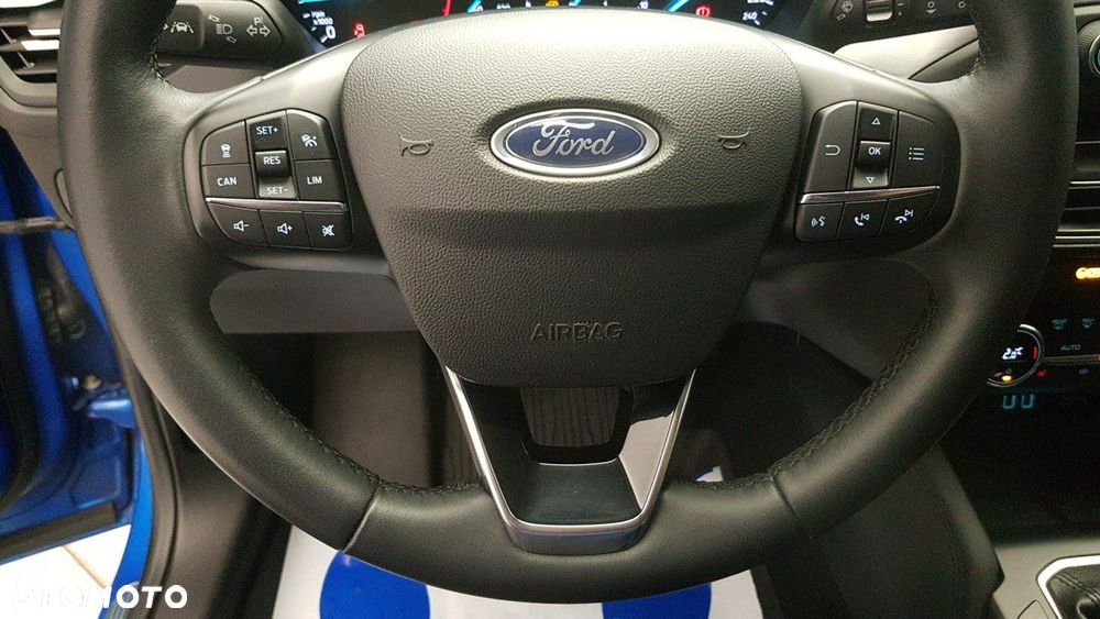 Ford Focus - 22