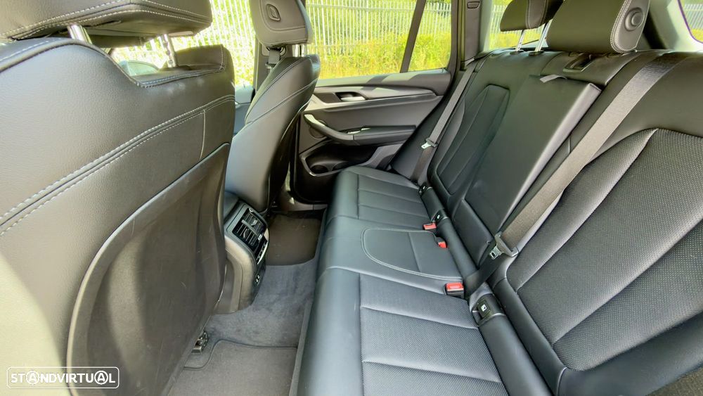 BMW X3 - 25