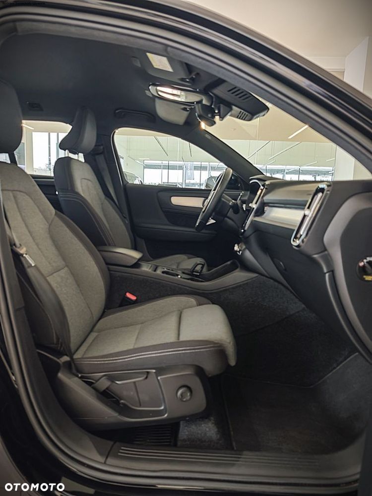 Volvo XC 40 B3 Core - 12