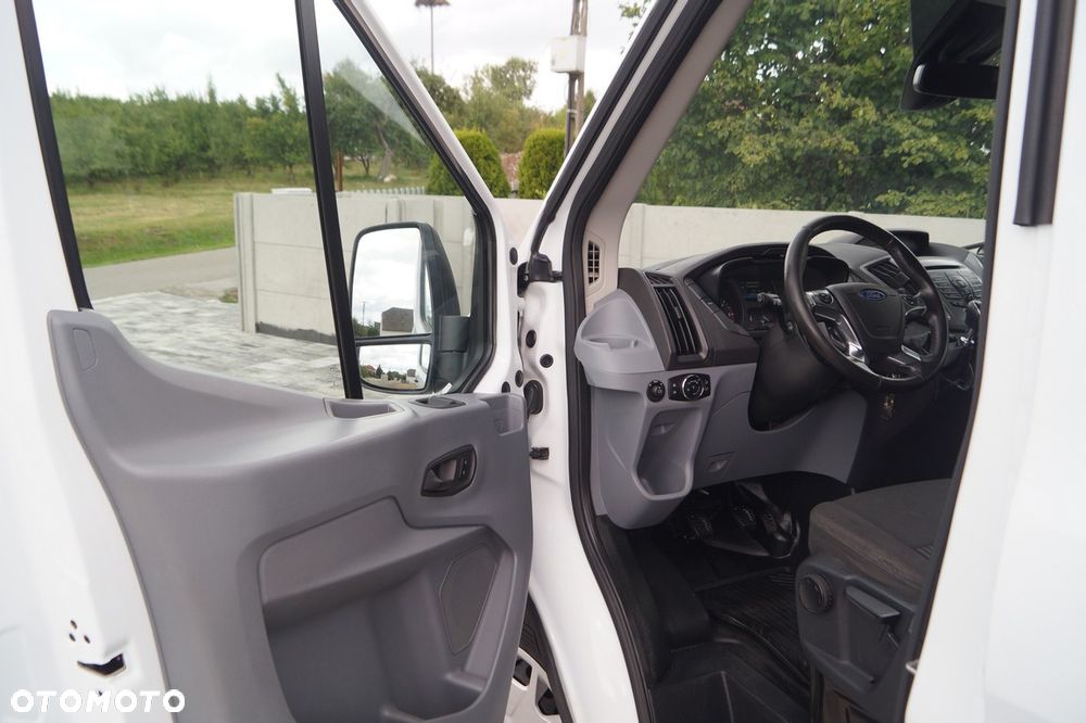 Ford TRANSIT DŁUGI 7 OSÓB FULL OPCJA BRYGADÓWKA L3H2 - 25