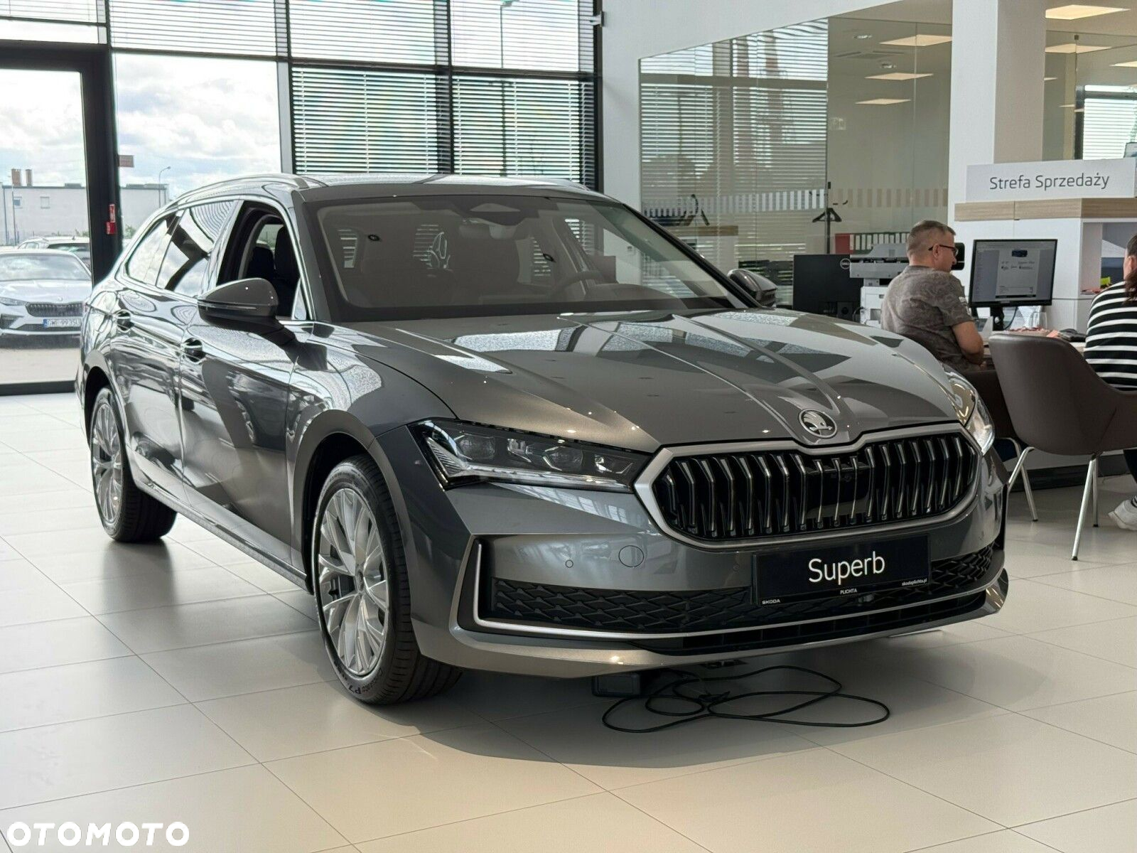 Skoda Superb 2.0 TSI 4x4 Edition 130 DSG - 2