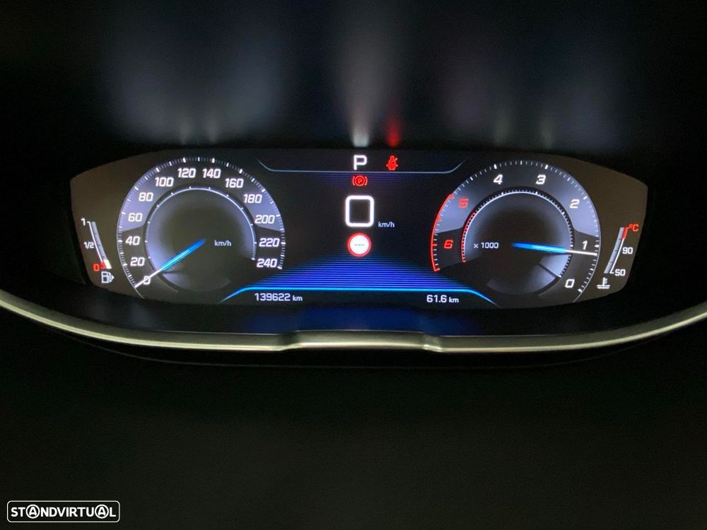 Peugeot 5008 1.5 BlueHDi Crossway EAT8 - 10