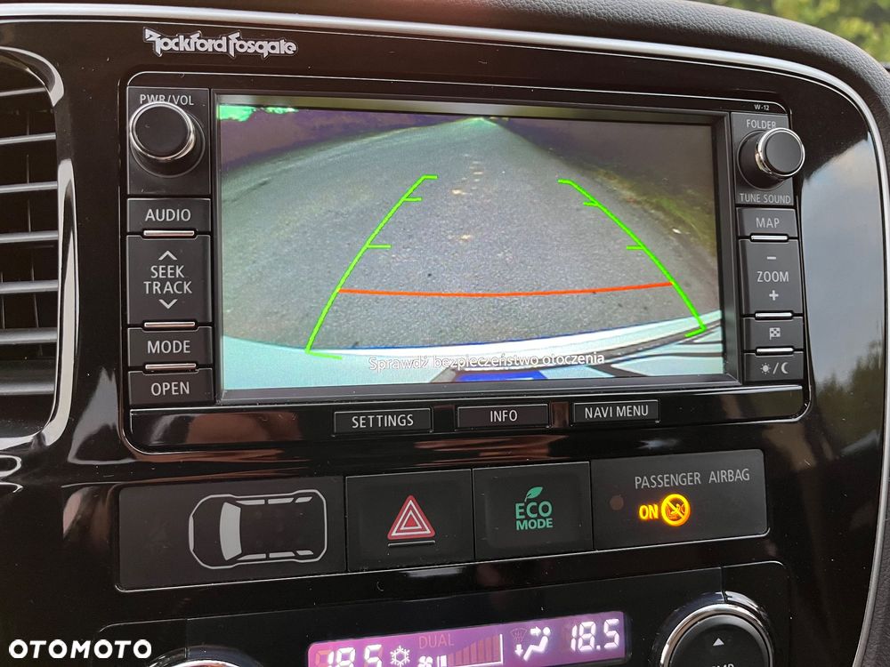 Mitsubishi Outlander PHEV Instyle NAVI - 20