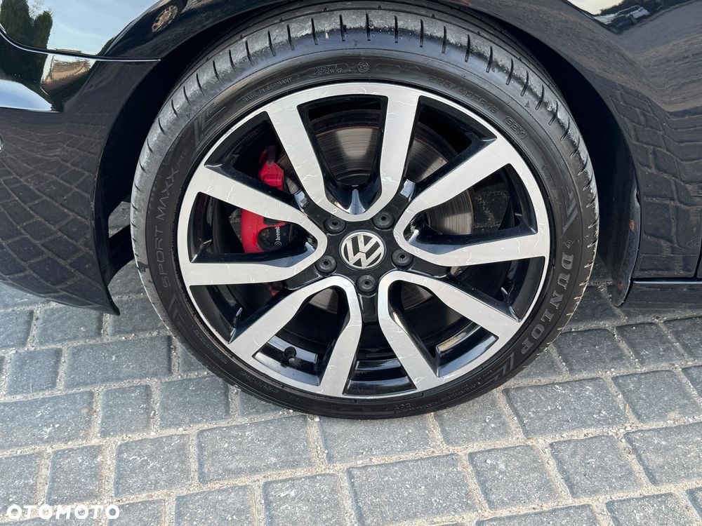 Volkswagen Golf 2.0 GTI adidas - 28