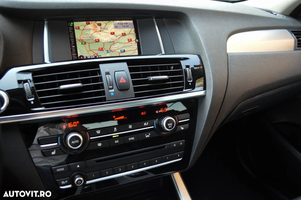 BMW X4 xDrive20i AT Advantage - 9