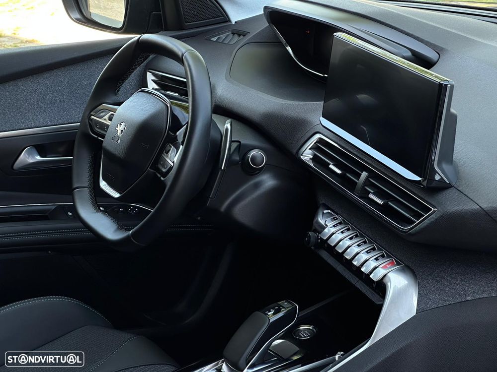 Peugeot 3008 1.6 Hybrid Allure Pack e-EAT8 - 42