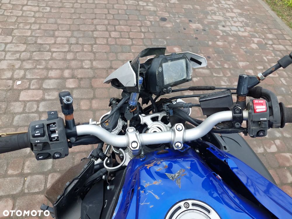 Yamaha MT - 9