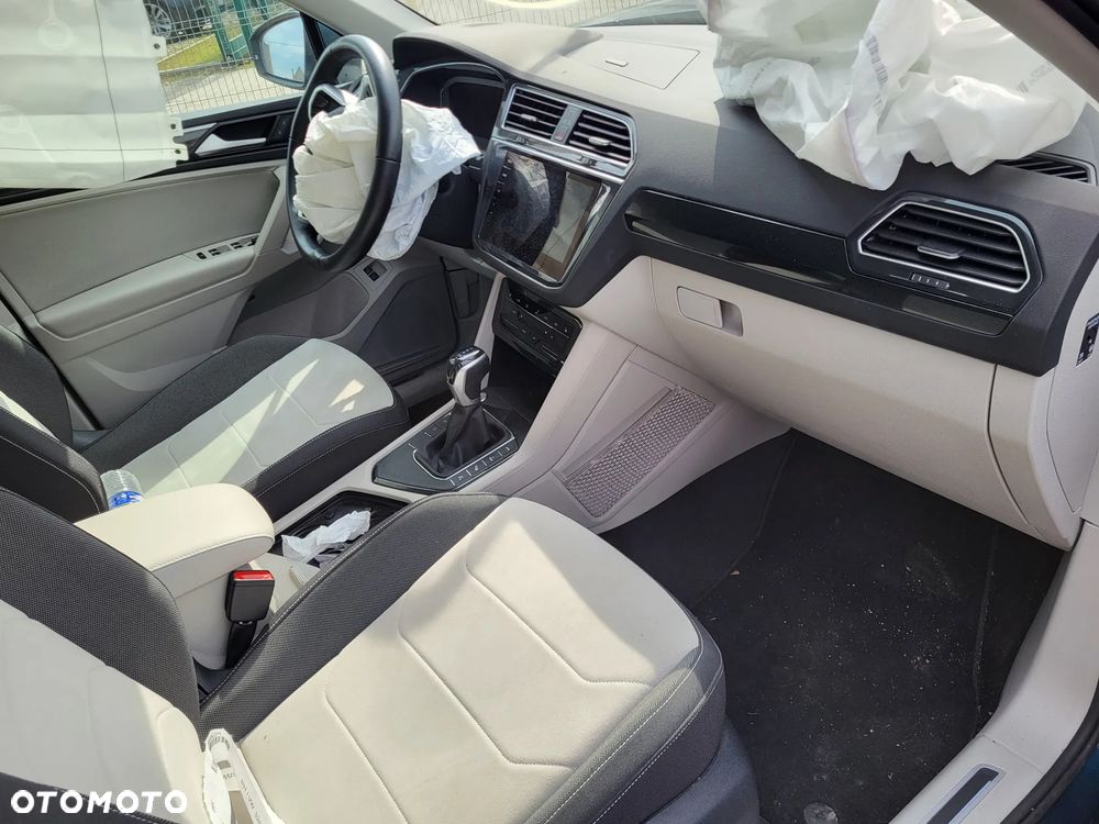 Volkswagen Tiguan 1.4 eHybrid OPF DSG Elegance - 29