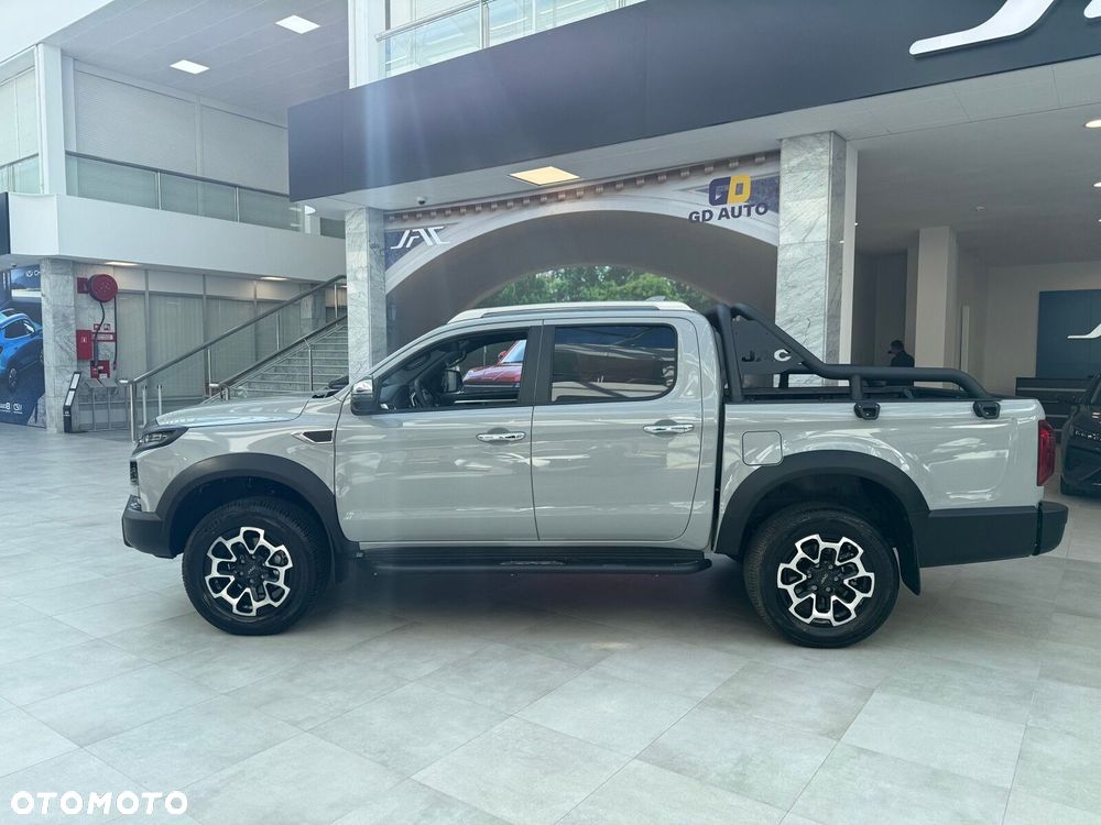 JAC T9 - 18