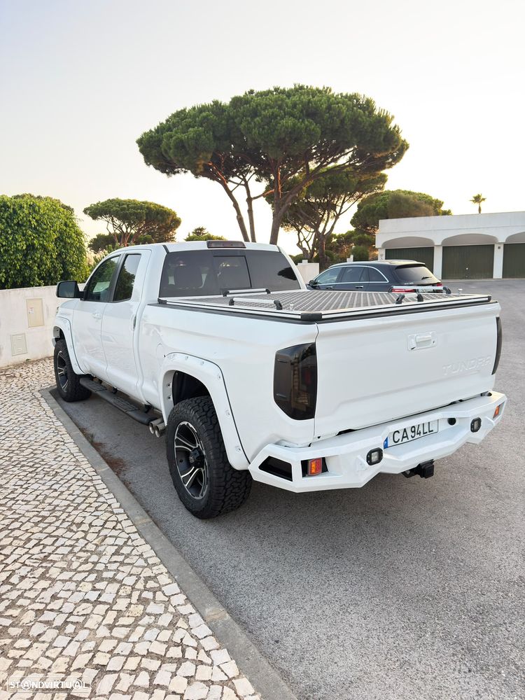 Toyota Tundra - 3
