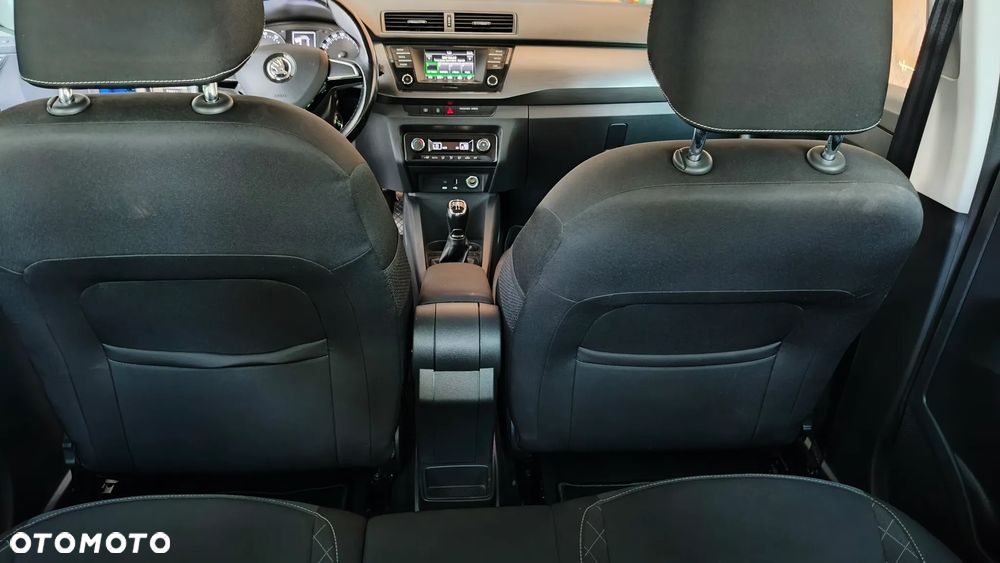 Skoda Fabia 1.0 TSI Soleil - 24