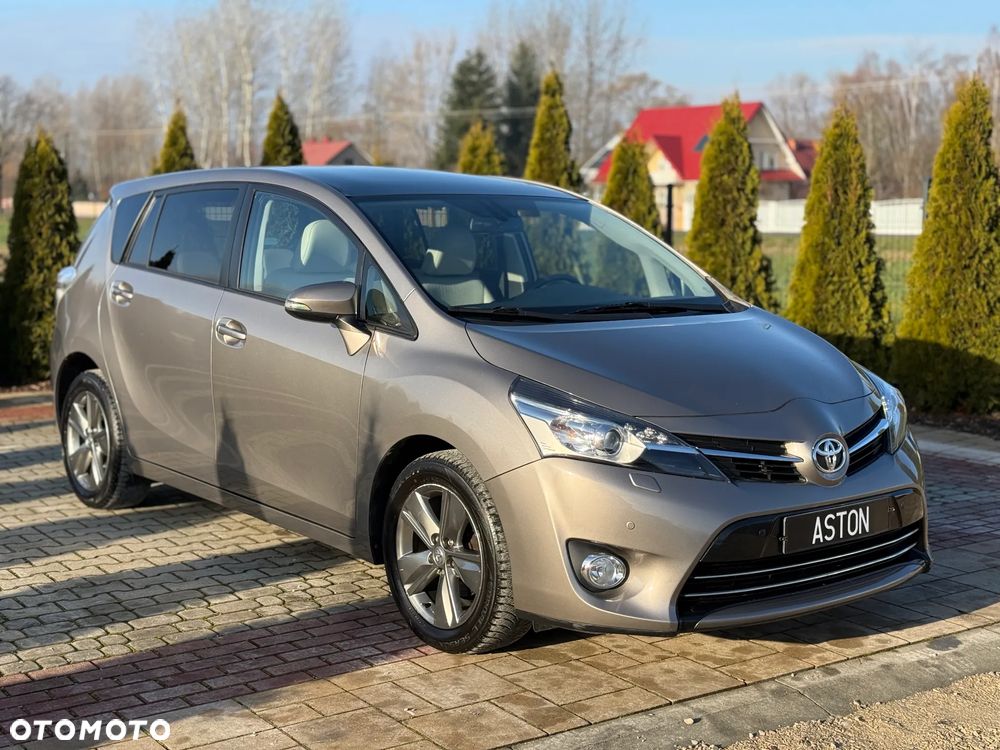 Toyota Verso 1.6 D-4D 5-Sitzer Start/Stop Skyview Edition - 6