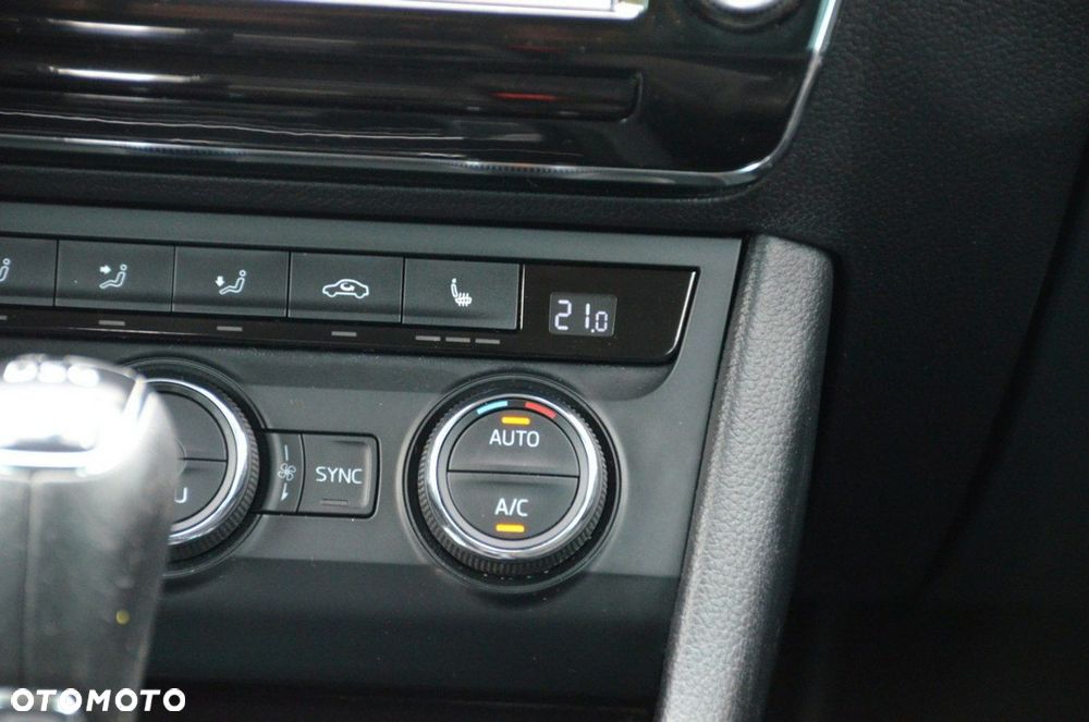 Skoda Superb - 34