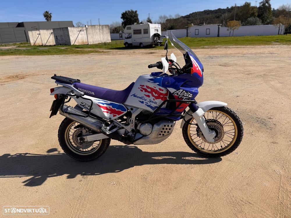 Honda Africa Twin - 1