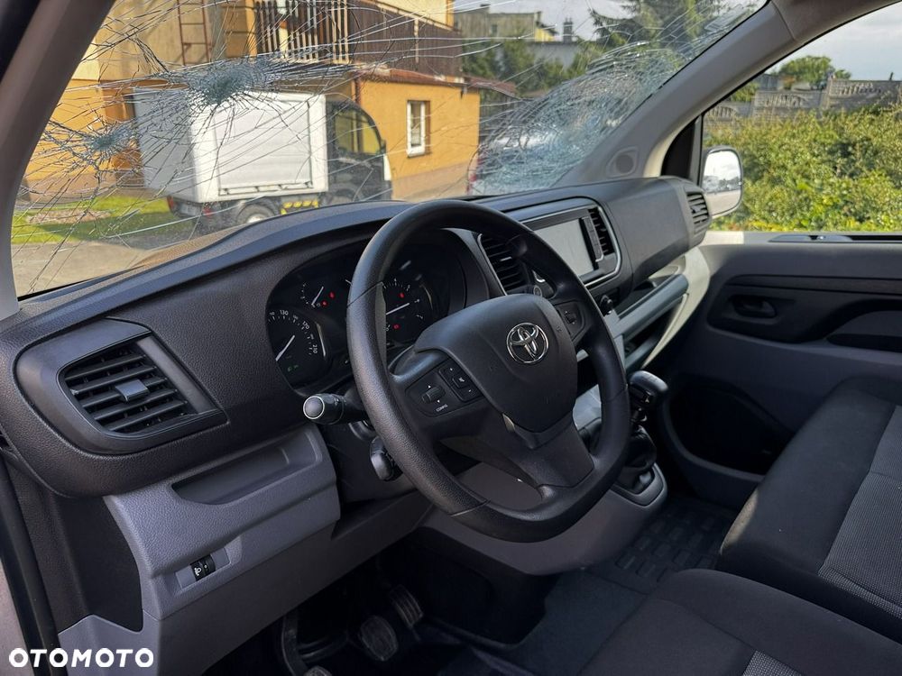 Toyota ProAce - 11