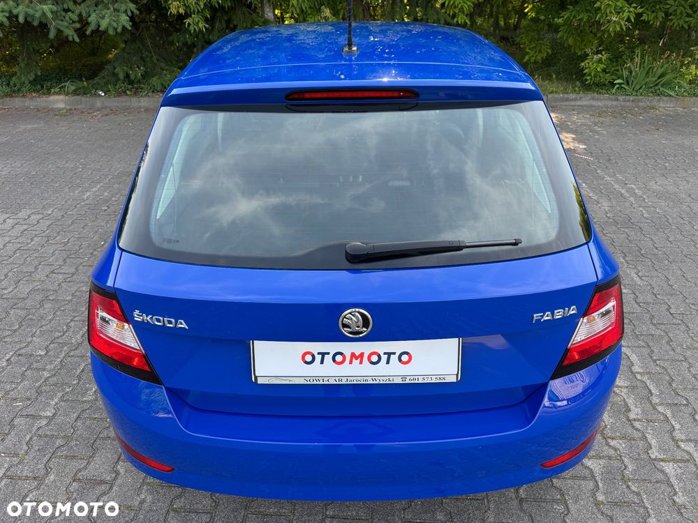 Skoda Fabia 1.0 MPI Soleil - 11