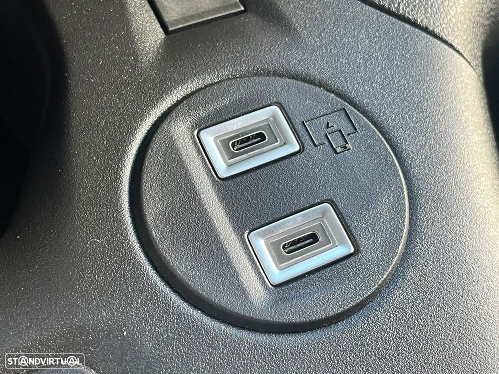 Opel Combo Cargo M Elétrico 50kWh - 29