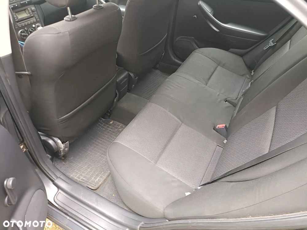 Toyota Avensis 2.0 D-4D Luna - 18