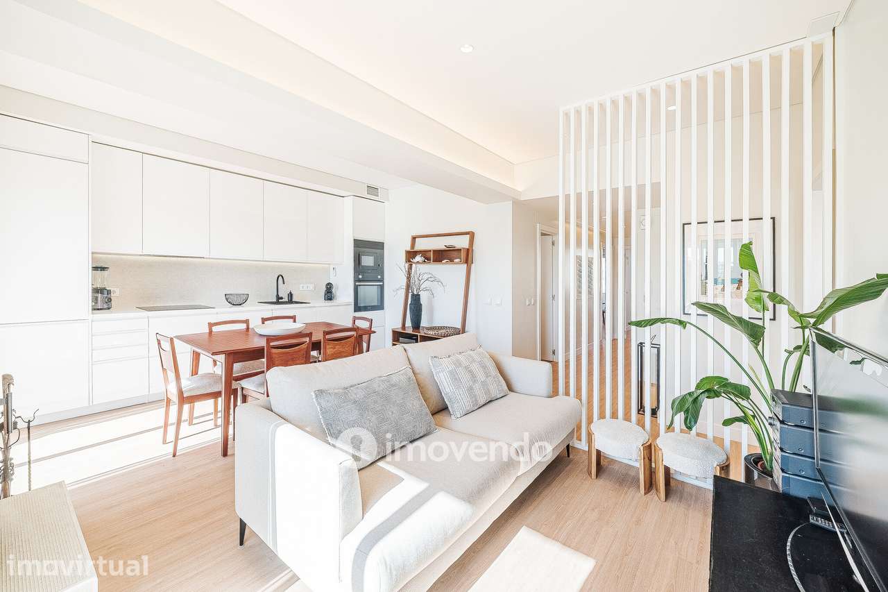 Apartamento T3 totalmente remodelado e mobilado, na Costa da Caparica - Grande imagem: 5/42