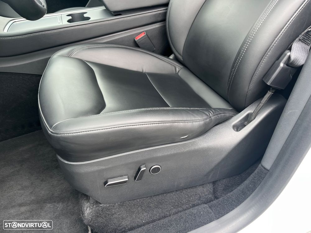 Tesla Model Y Standard - 27